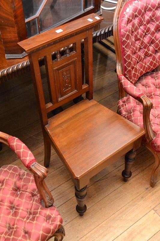 Appraisal: AN EDWARDIAN HALL CHAIR AN EDWARDIAN HALL CHAIR