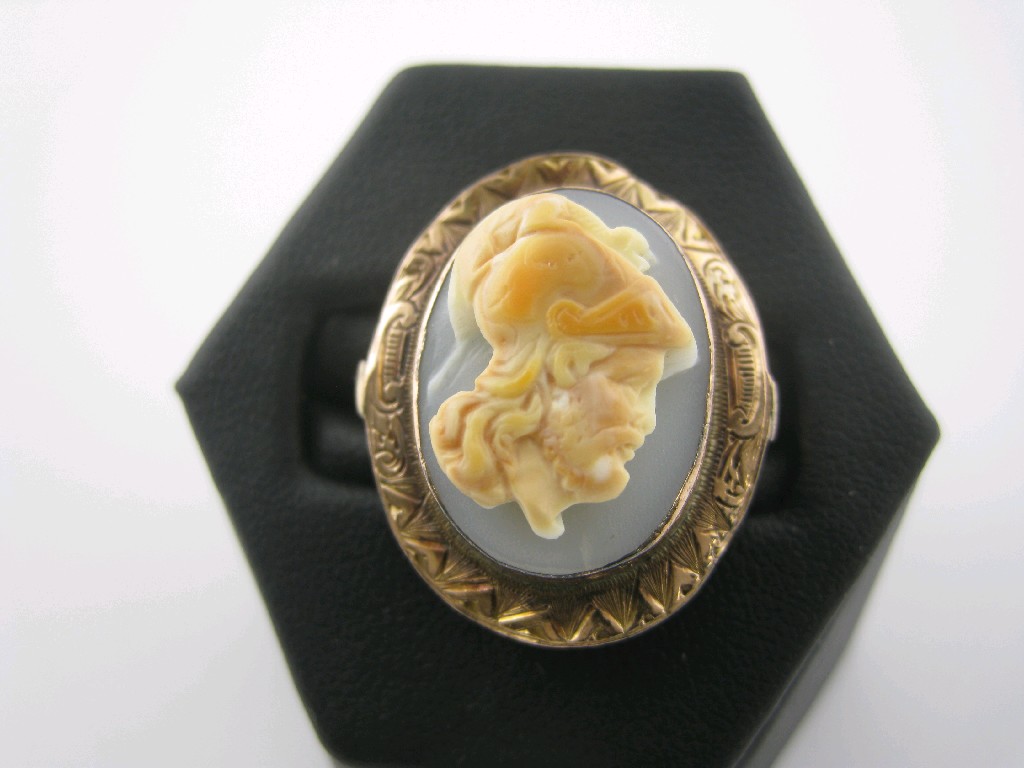 Appraisal: A carved Cameo Ring the oval plaque with male profile