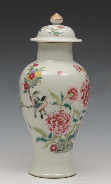 Appraisal: A CHINESE FAMILLE ROSE BALUSTER VASE and cover painted in