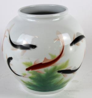 Appraisal: Chinese porcelain fishbowl with koi Chinese porcelain fishbowl with koi