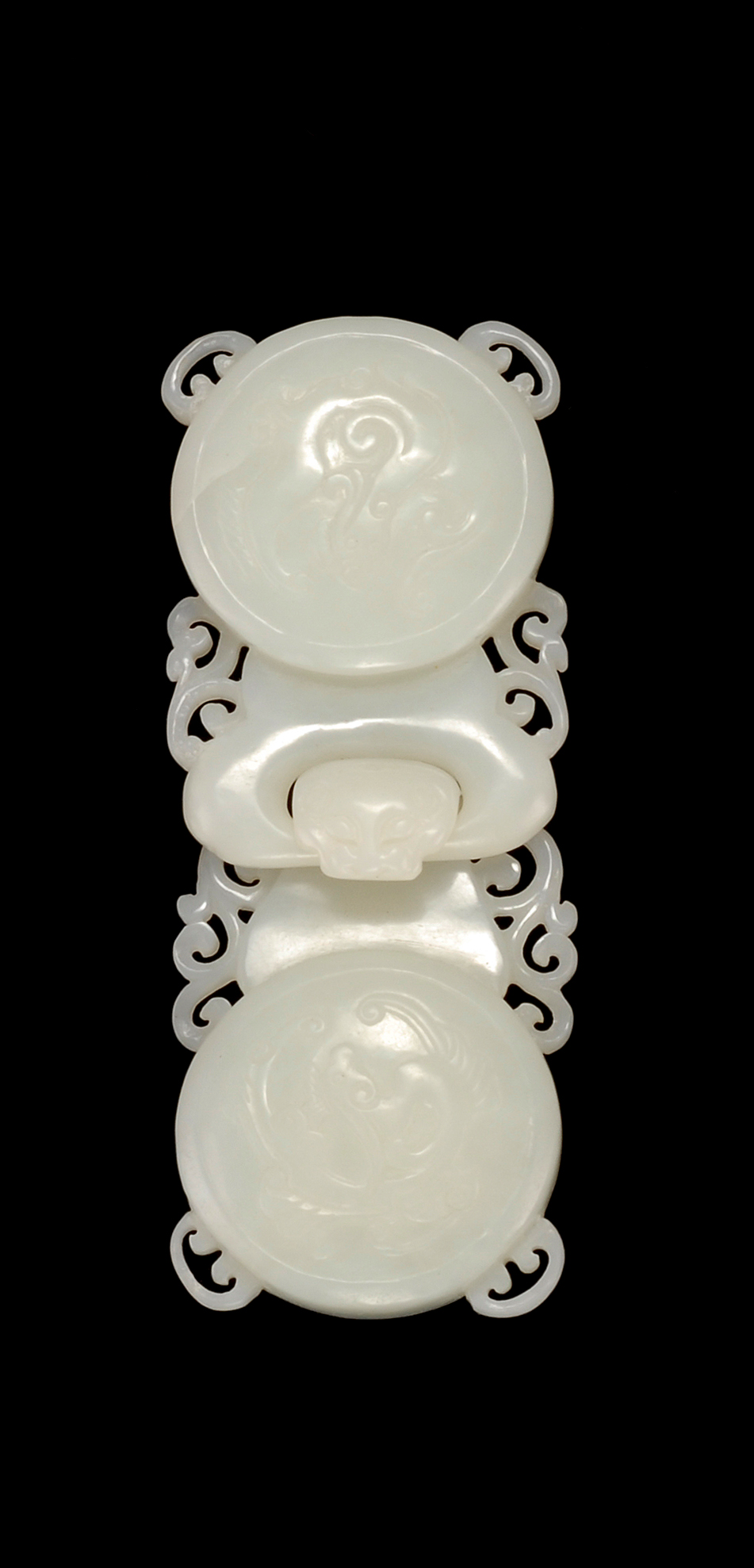 Appraisal: WHITE JADE TWO-PART BELT BUCKLE Late th CenturyWith dragon's-head clasp