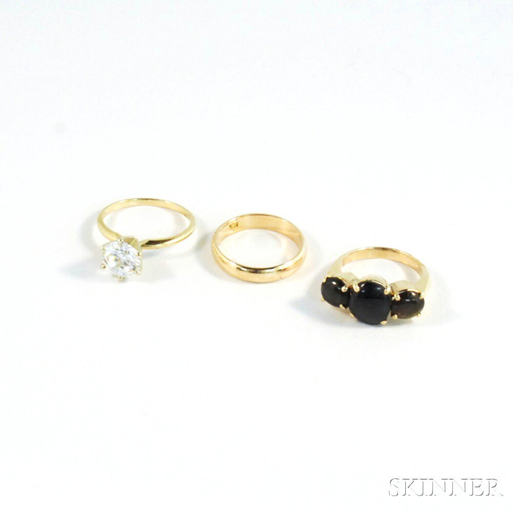 Appraisal: Three Rings a kt gold band size a kt gold