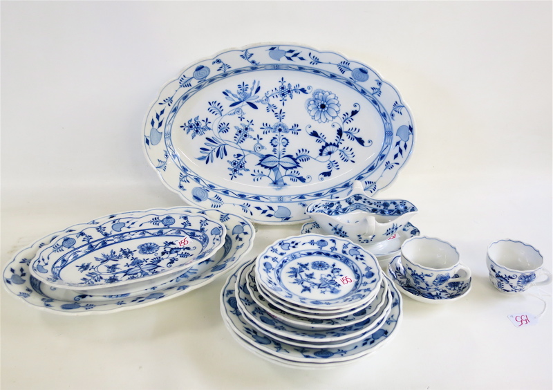 Appraisal: MEISSEN BLUE ONION CHINA SET sixteen pieces comprised of platters