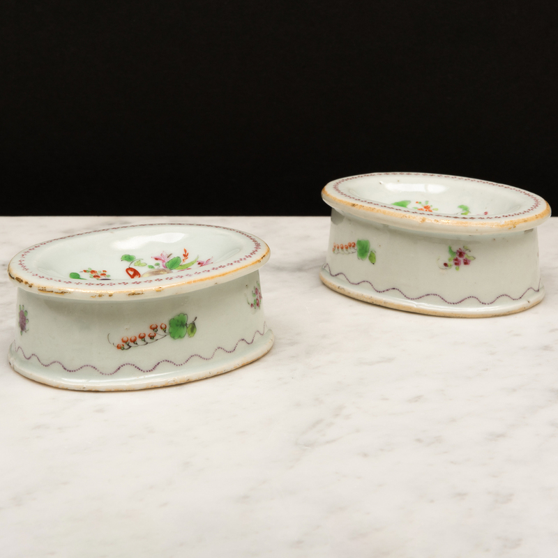 Appraisal: Pair of Chinese Export Famille Rose Porcelain Oval Salts Decorated