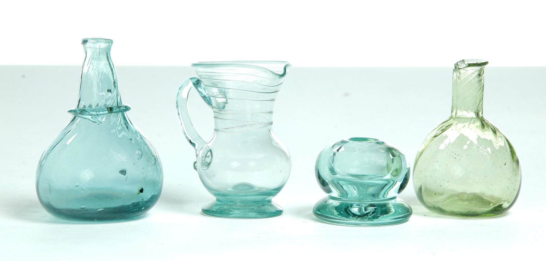 Appraisal: FOUR PIECES OF AMERICAN BLOWN GLASS First half- th century