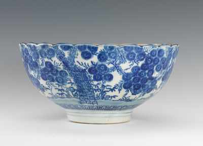 Appraisal: Blue and White Scalloped Edge Porcelain Bowl Blue and white