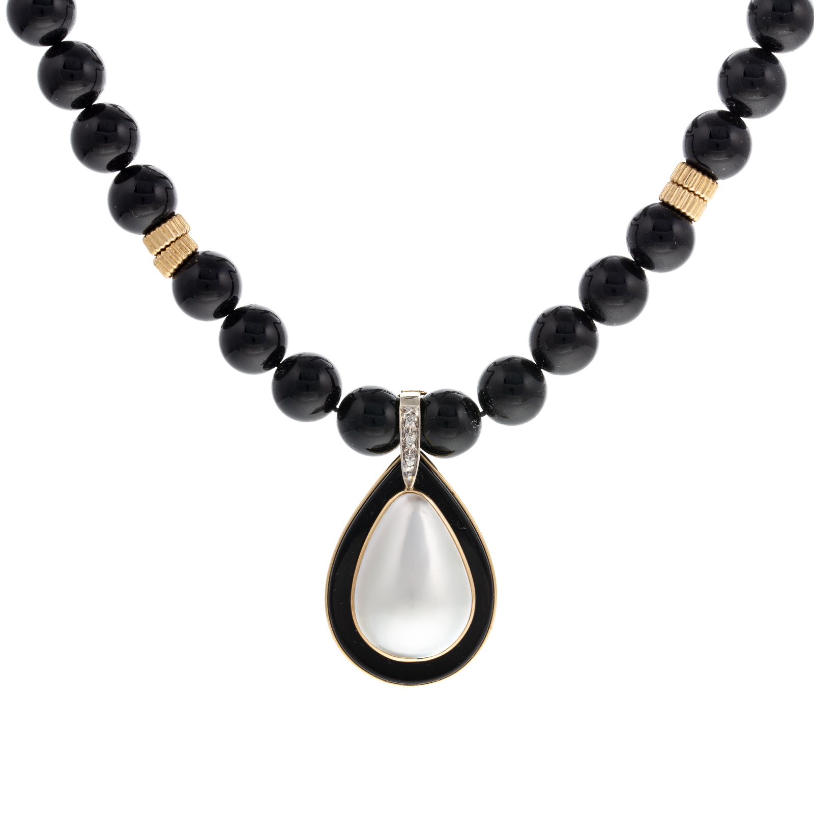 Appraisal: A K ONYX TEAR-SHAPED PEARL NECKLACE K yellow gold round