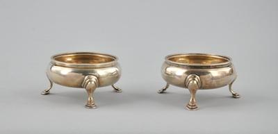 Appraisal: A Pair Sterling Silver Master Salts by Hester Bateman ca