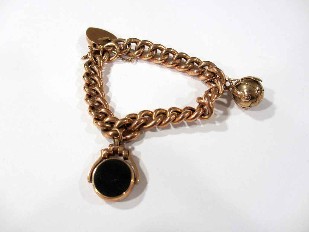 Appraisal: An Edwardian ct gold curb bracelet with padlock and safety