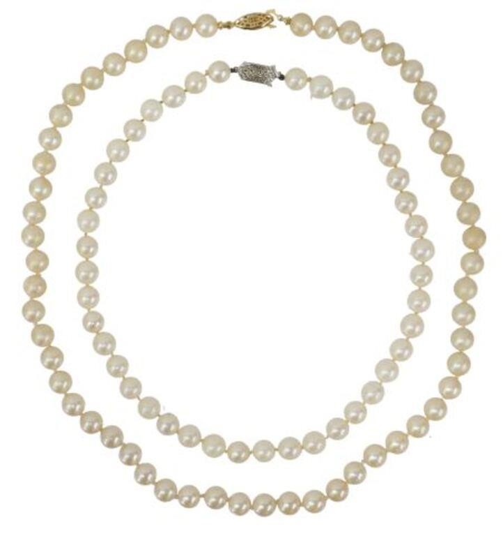 Appraisal: lot of Estate pearl necklaces including comprised of forty-two pearls