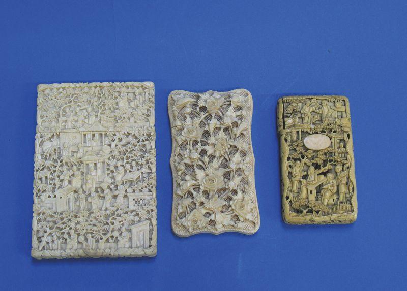 Appraisal: A CHINESE IVORY CARD CASE of rectangular form carved in