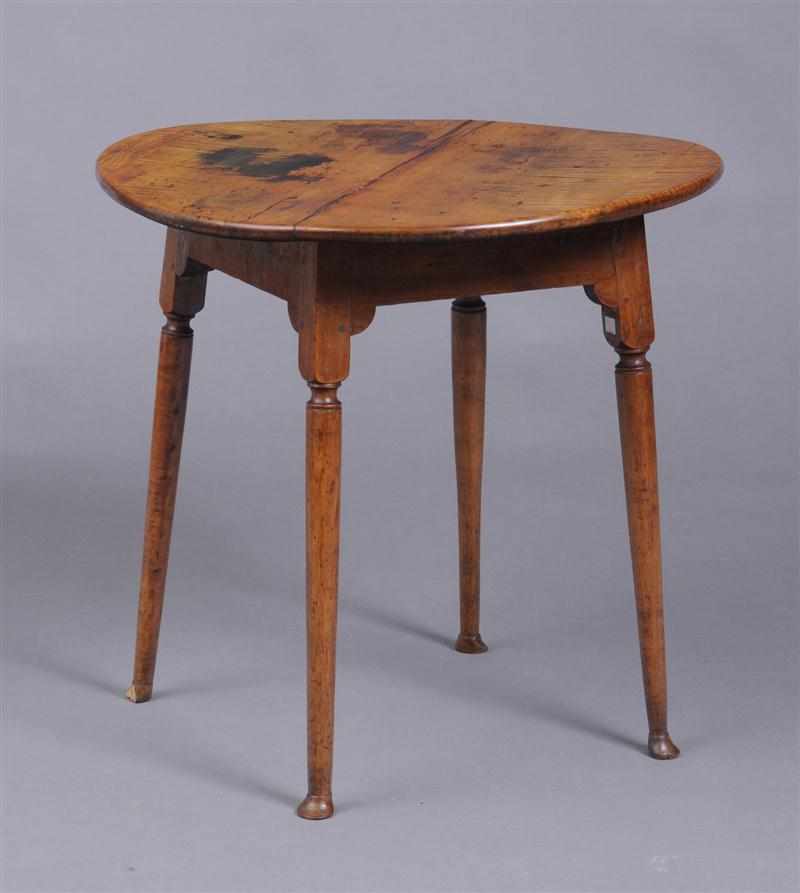 Appraisal: AMERICAN QUEEN ANNE FIGURED MAPLE CIRCULAR TOP TAVERN TABLE The