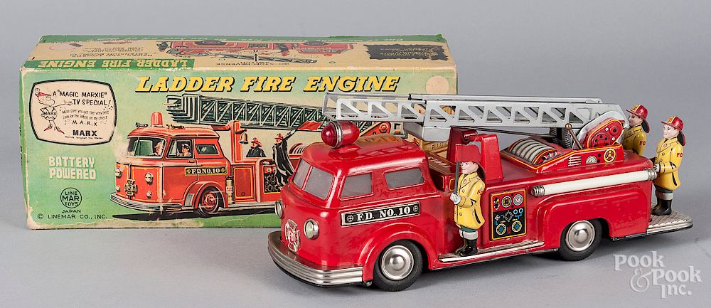 Appraisal: Linemar battery operated Ladder Fire Engine Linemar battery operated Ladder