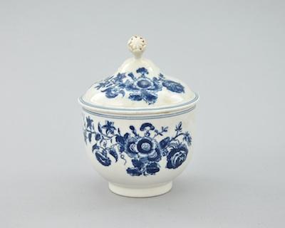 Appraisal: A Dr Wall Worcester Covered Sugar Bowl Decorated in cobalt