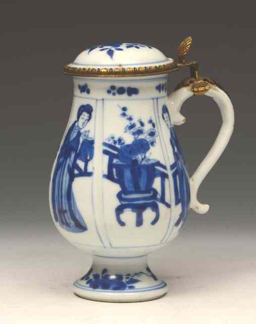 Appraisal: A CHINESE BLUE AND WHITE PORCELAIN SMALL JUG and cover