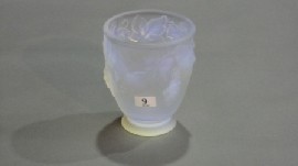 Appraisal: An Etling urn shaped opalescent glass vase with heavily embossed