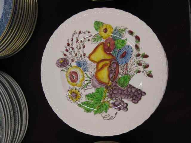 Appraisal: Vernon Kilns California China Plates ''Fruitdale'' fruit floral '' excellent