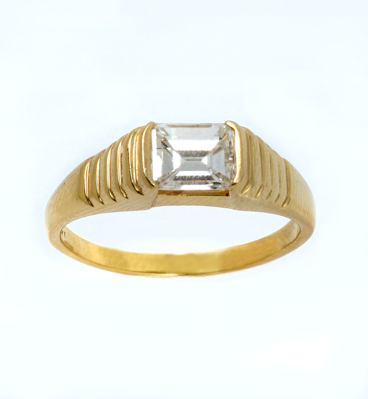 Appraisal: K EMERALD CUT DIAMOND RING CT emerald cut diamond is