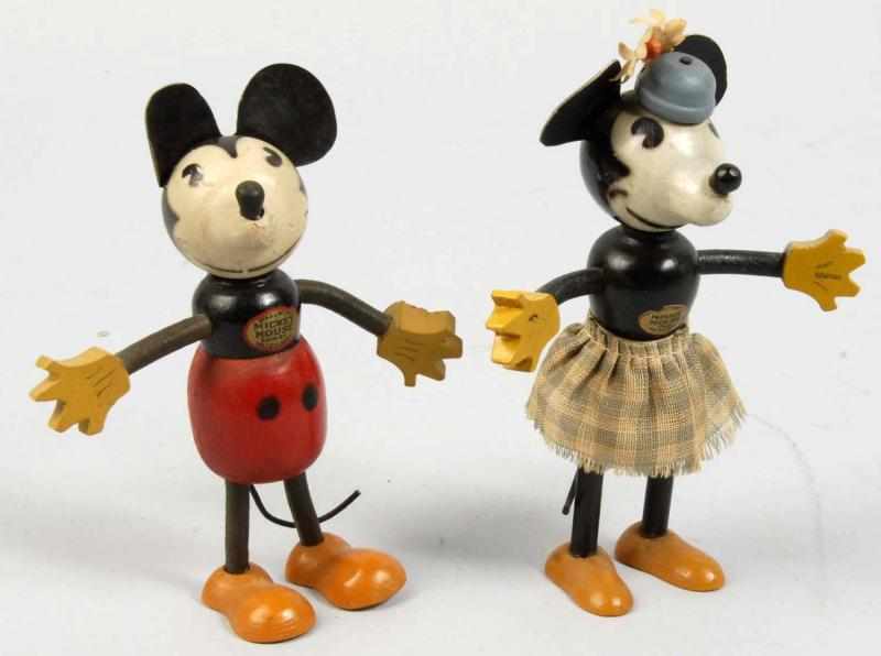 Appraisal: Lot of Fun-E-Flex Mickey Minnie Figures Description Walt Disney Medium