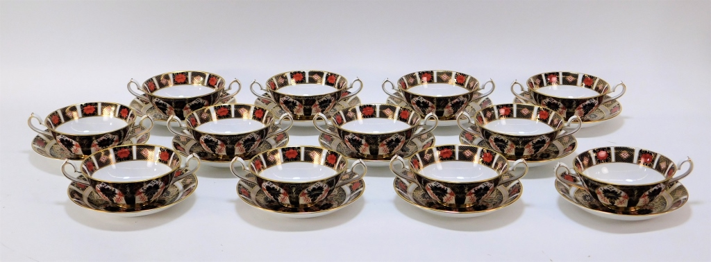 Appraisal: ROYAL CROWN DERBY OLD IMARI BOUILLON BOWL SET England th