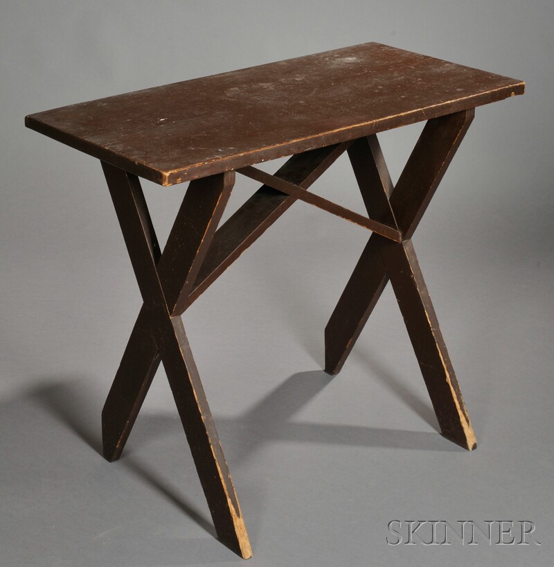 Appraisal: Small Brown-painted Sawbuck Table New Hampshire mid- th century with