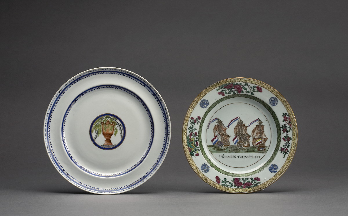 Appraisal: RARE CHINESE EXPORT PORCELAIN 'GLUCKIG ARIVEMENT' SOUP PLATE CIRCA Painted