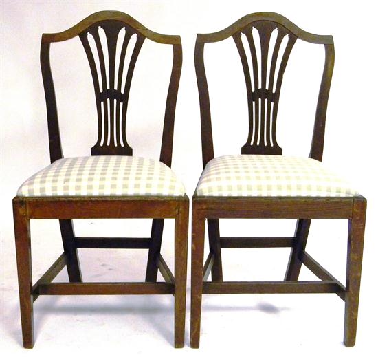 Appraisal: Pair matching th C provincial Georgian side chairs oak with