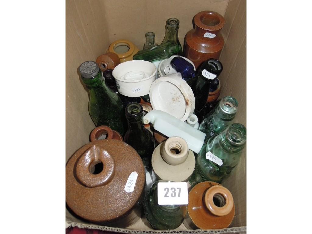 Appraisal: A quantity of glass and stoneware bottles including Cod examples