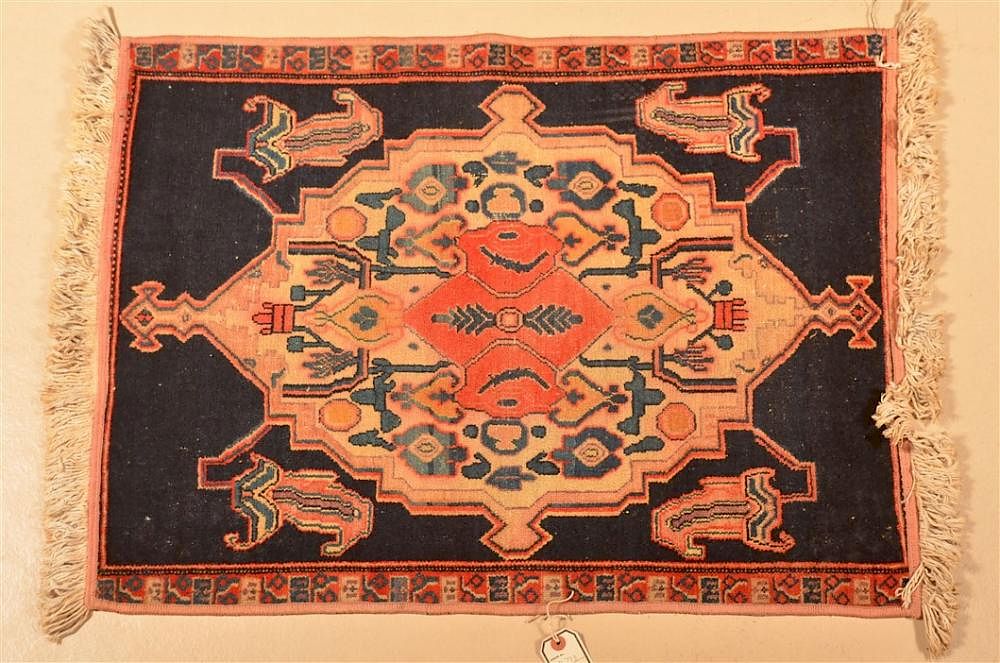 Appraisal: Small Oriental Medallion Rug Small Oriental Medallion Rug ' x