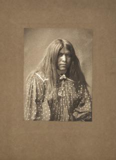 Appraisal: Edward S Curtis ''Nalin Lahyeh Apache'' portrait of an Apache