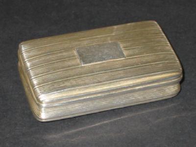 Appraisal: A GEORGE IV SNUFF BOX by Nathaniel Mills of oblong