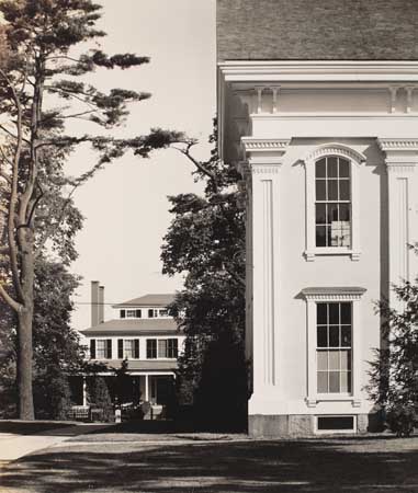 Appraisal: EVANS WALKER - Wheaton College Main Street Entrance to College