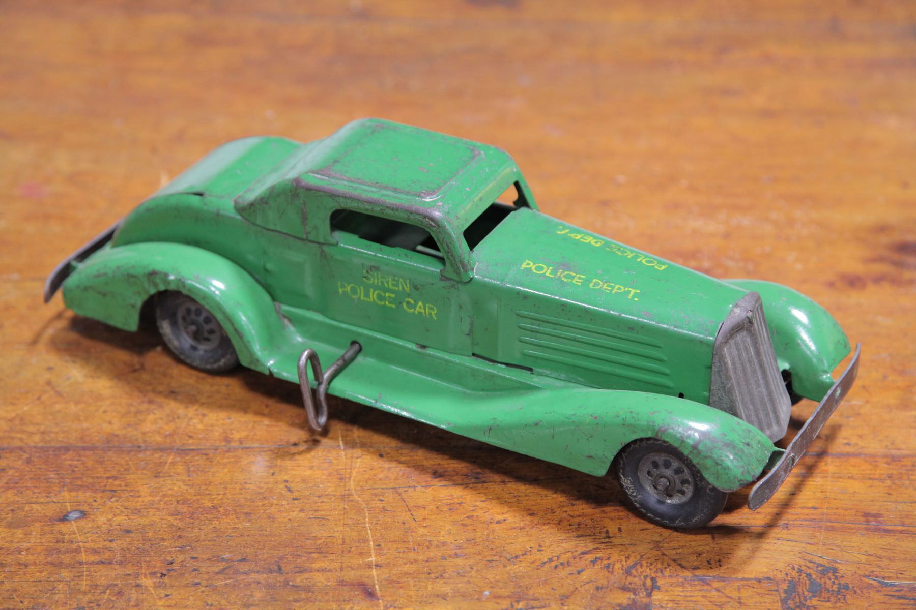 Appraisal: MARX ''SIREN POLICE CAR'' American mid th century Pressed steel