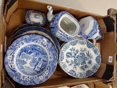 Appraisal: A collection of blue and white pottery to include booths