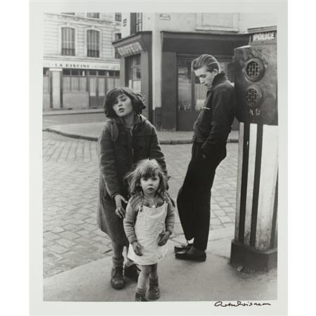 Appraisal: DOISNEAU ROBERT - Les Enfants de la Place Hebert- Estimate