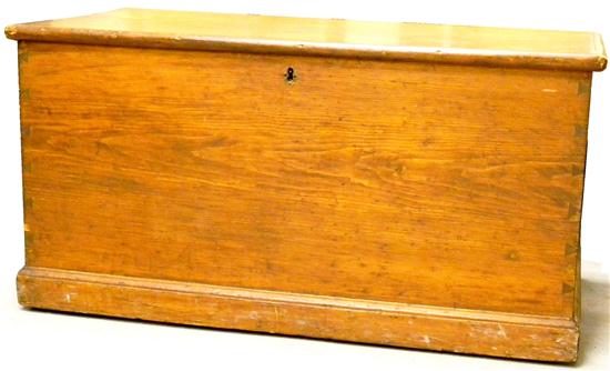 Appraisal: th C Pine lift top blanket chest cast iron handles