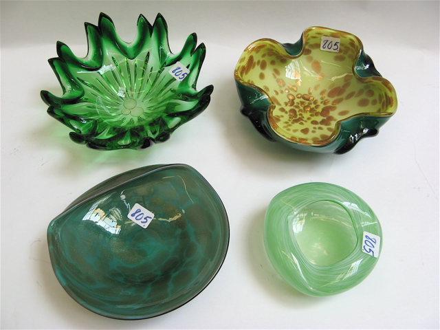 Appraisal: FOUR MURANO ART GLASS BOWLS in shades of green emerald