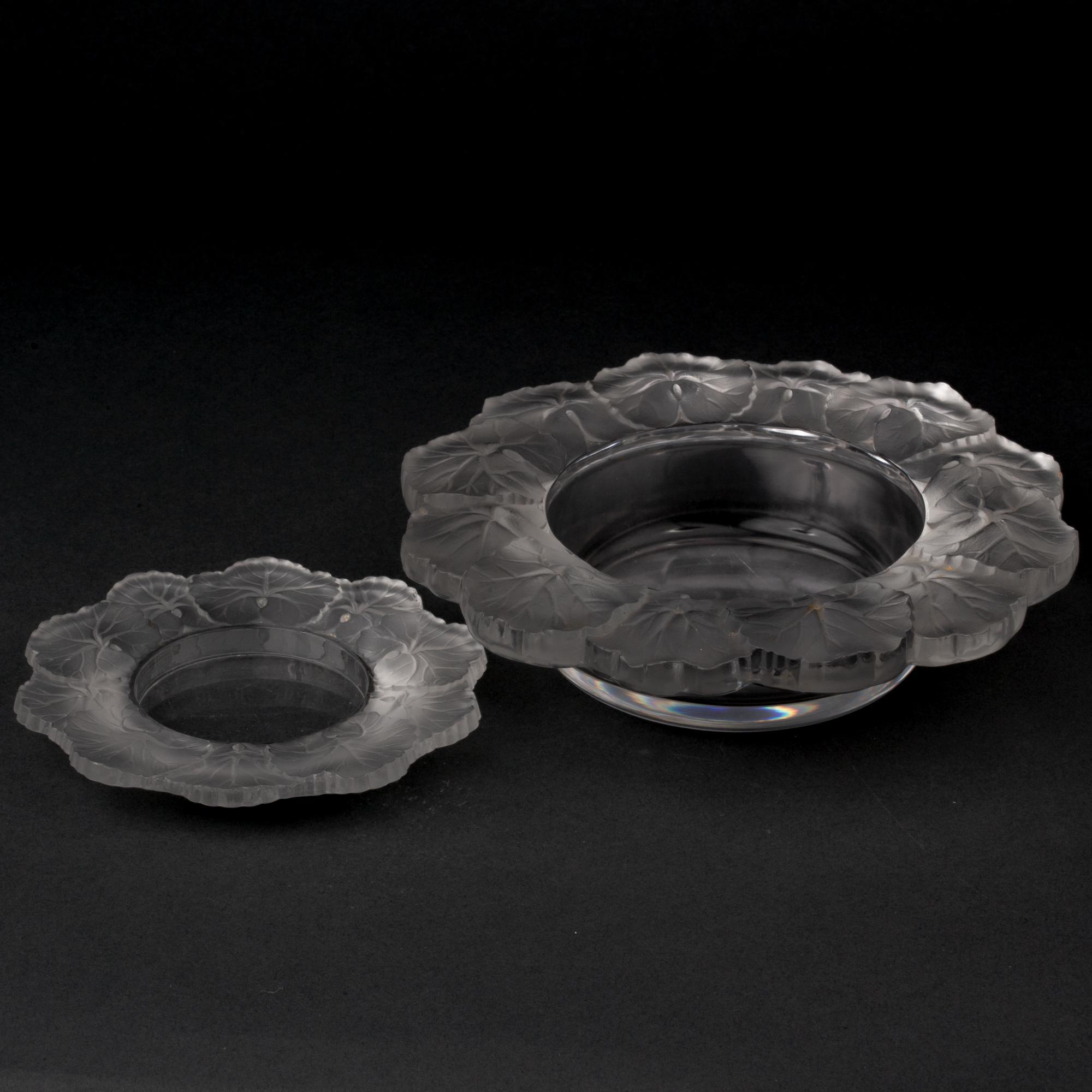 Appraisal: PAIR OF LALIQUE HONFLEUR DISHES A Lalique Honfleur crystal bowl