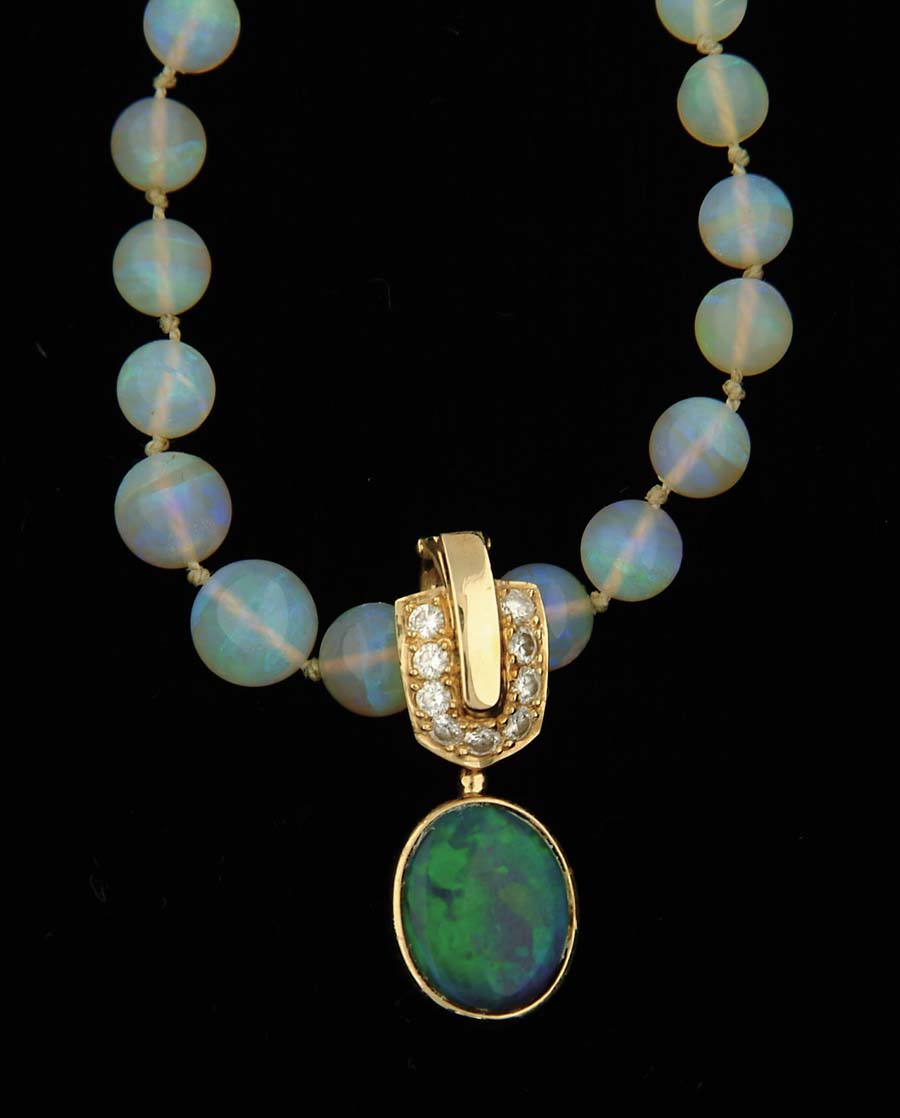 Appraisal: OPAL DIAMOND AND K YELLOW GOLD NECKLACE graduated opal bead