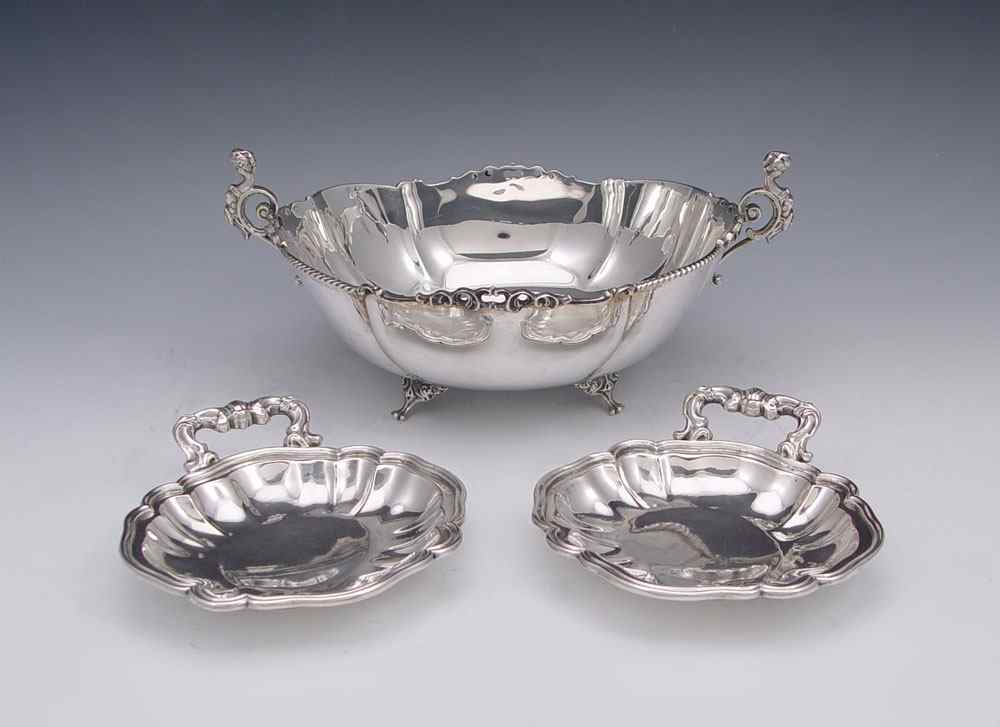 Appraisal: CONTINENTAL SILVER LOW BOWL AND TRAYS To include Continental silver