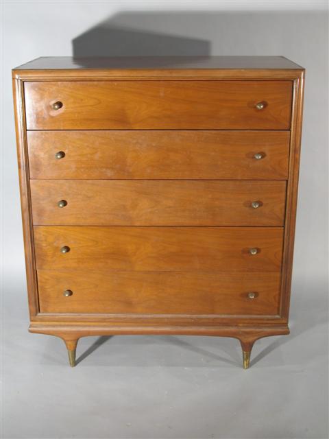 Appraisal: KENT COFFEY FIFTIES FIVE DRAWER CHEST Kent Coffey 'The Continental'