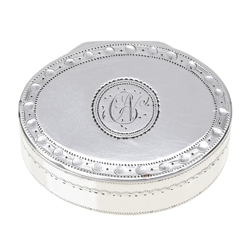 Appraisal: A George III silver vinaigrette plain oval the lid with