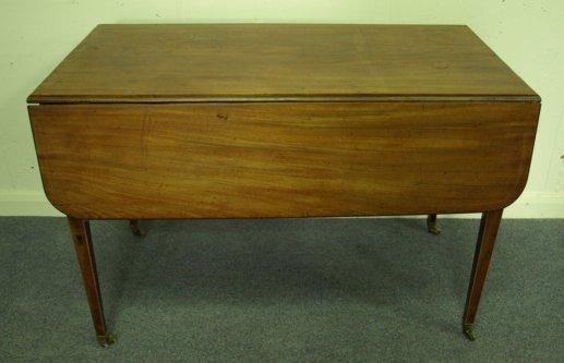 Appraisal: A th Century mahogany Pembroke table with boxwood stringing raised