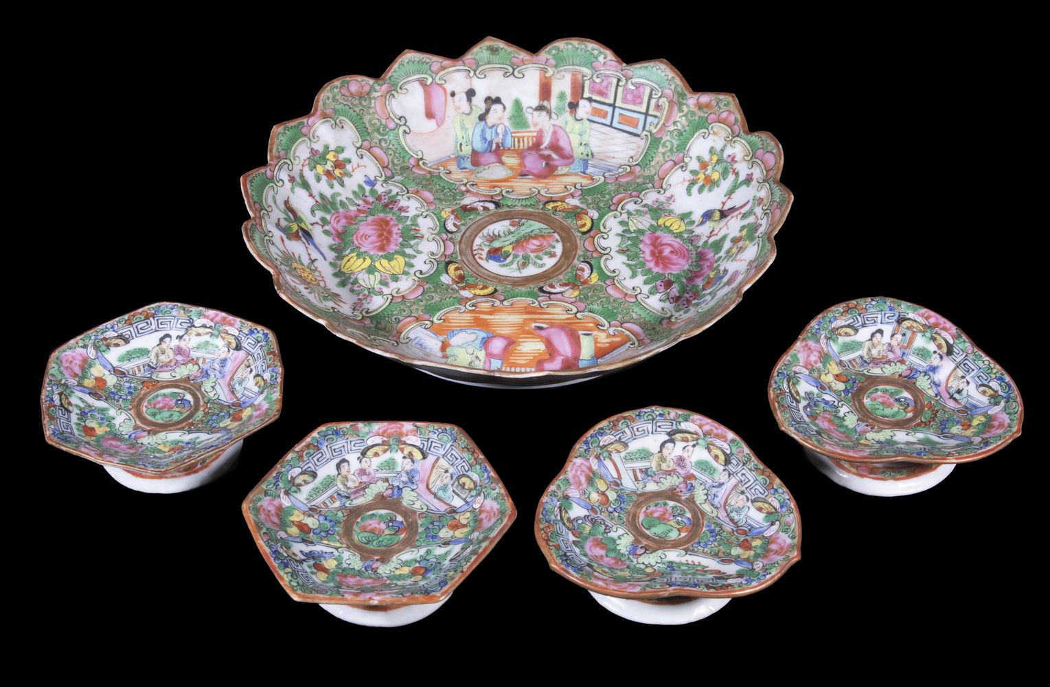 Appraisal: TH C ROSE MEDALLION DISHES Group of Pieces of Chinese