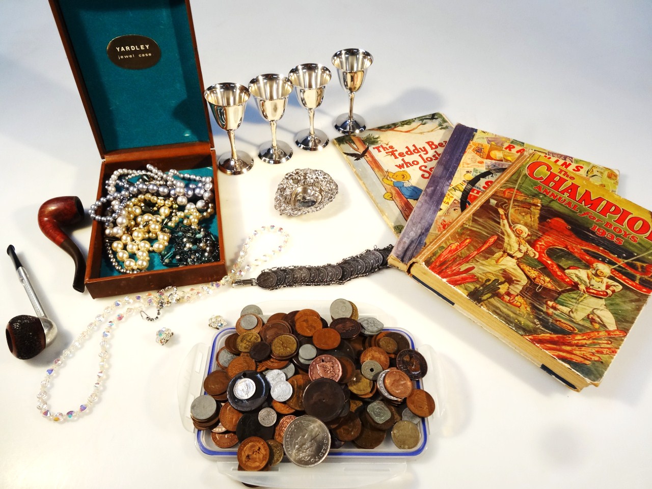 Appraisal: Various annuals ephemera silver plate jewellery etc to include a