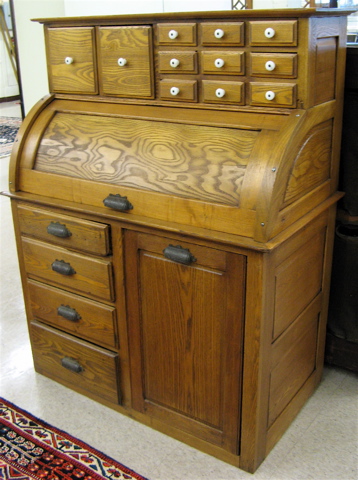 Appraisal: LATE VICTORIAN CYLINDER-ROLL DESK American late th century having a