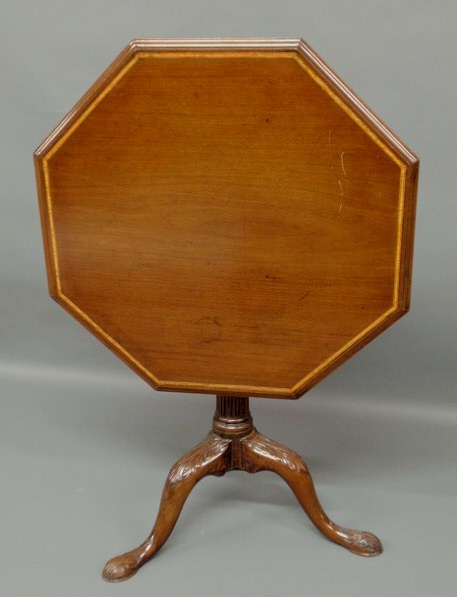 Appraisal: English Chippendale mahogany tea table with an octagonal top h