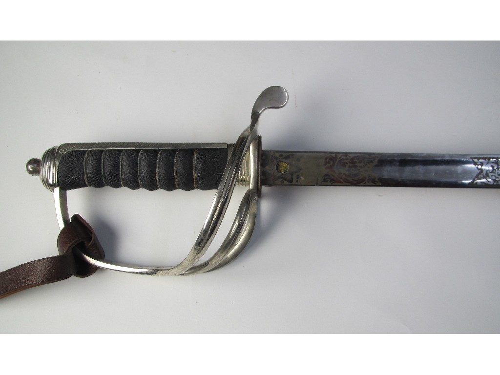 Appraisal: A George VI Royal Artillery officer's sword with etched blade