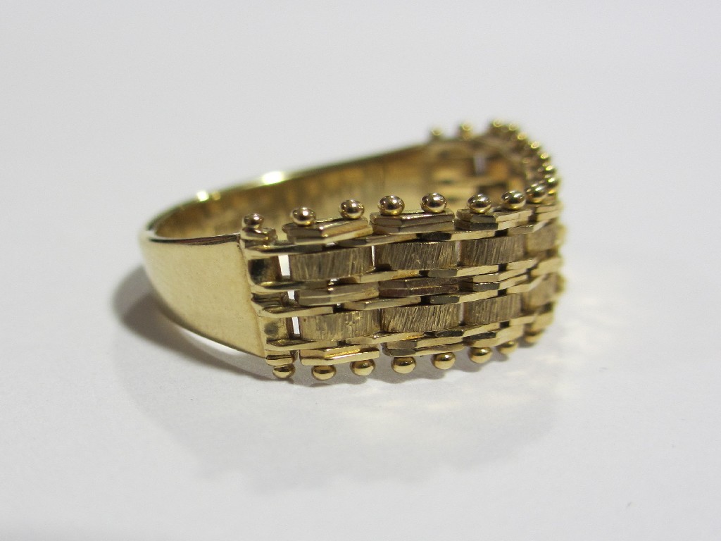 Appraisal: Fourteen carat gold flexible ring