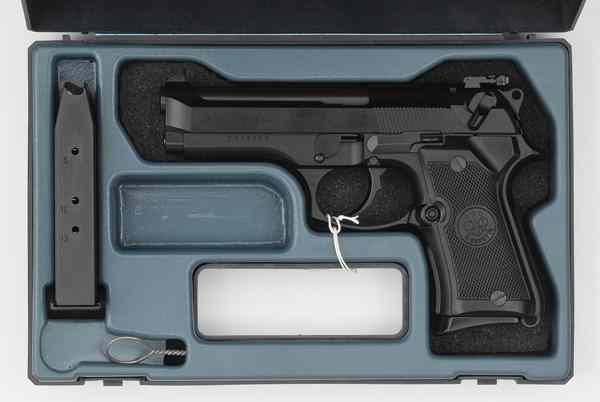 Appraisal: Beretta Model F Compact Semi-Auto Pistol mm cal '' barrel